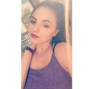 Meet your Posher, Kylee